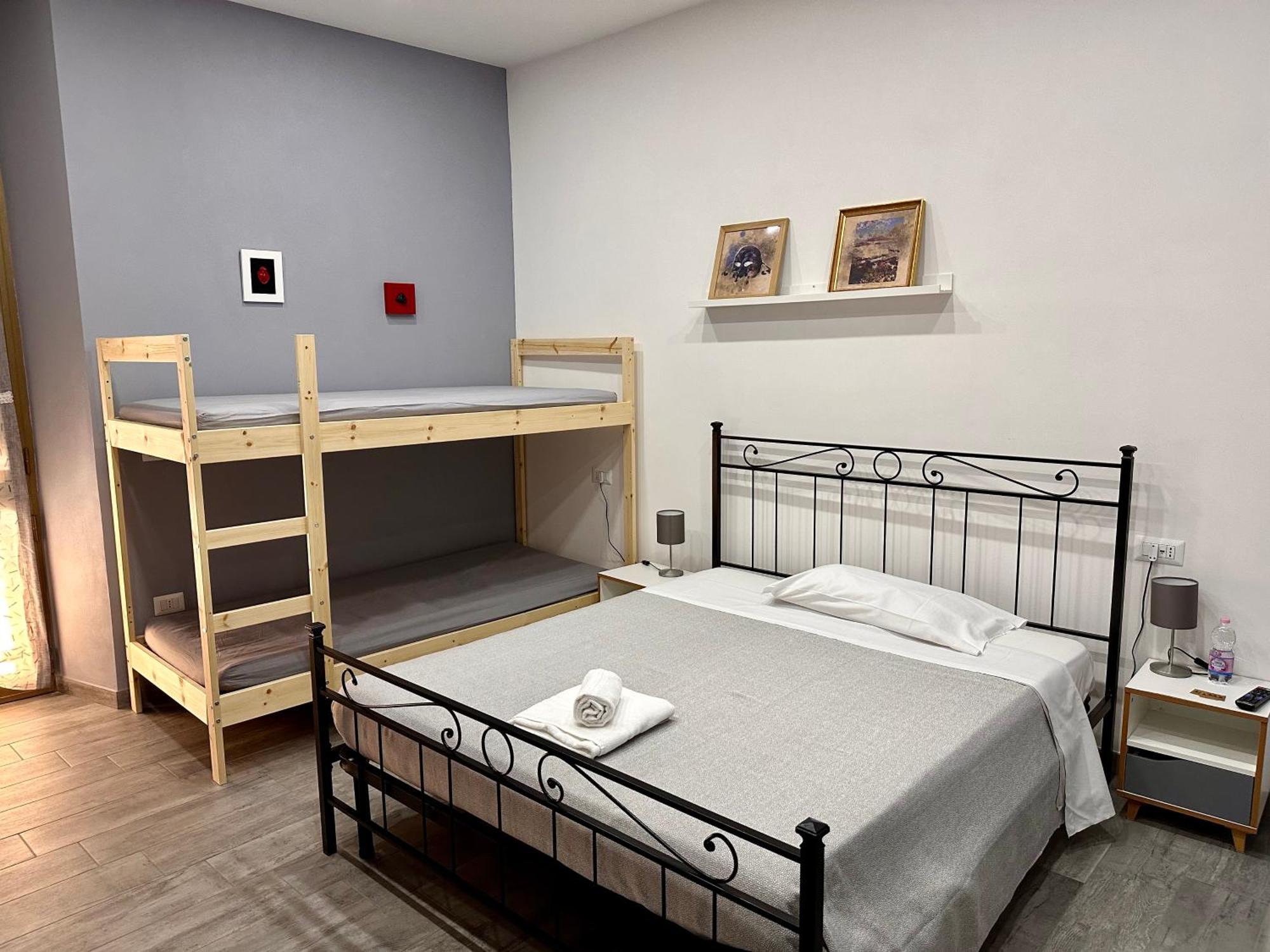 B&B I Tre Santi 나폴리 외부 사진